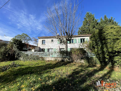 Maison ancienne - 183 m² - 6 pièces