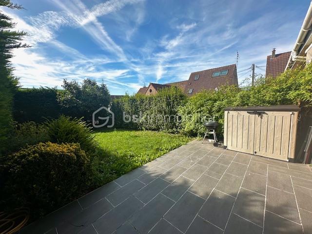 Maison - 75 m² - 5 pièces