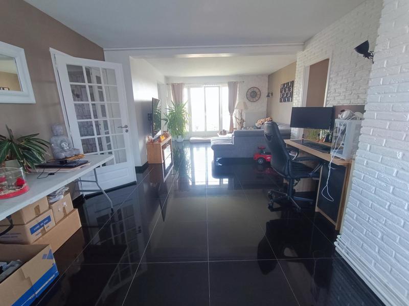 Appartement - 79 m² - 3 pièces