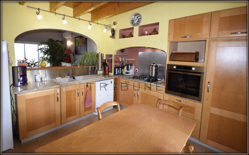 Maison - 160 m² - 5 pièces