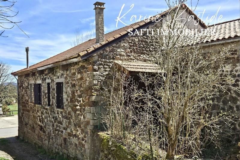 Maison - 155 m² - 11 pièces