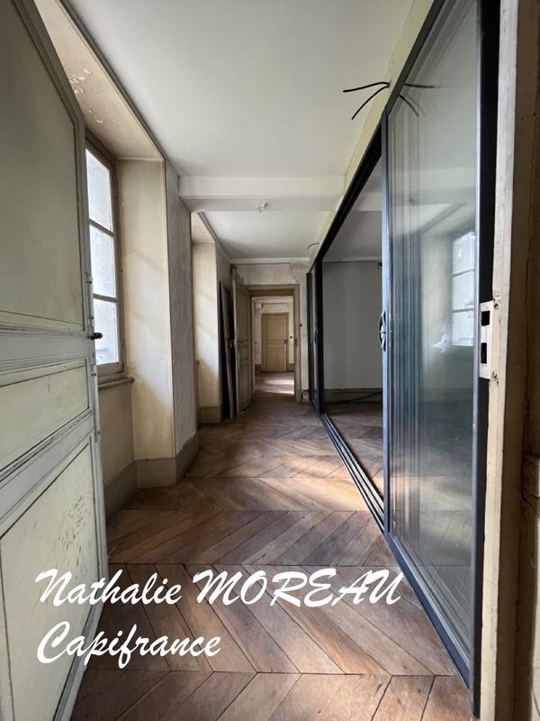 Maison de maîtres - 600 m² - 16 pièces