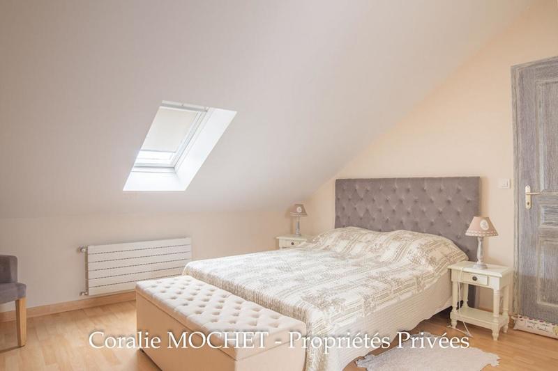 Demeure - 454 m² - 20 pièces