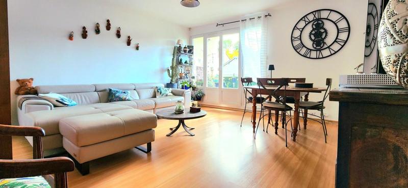 Appartement - 75 m² - 3 pièces