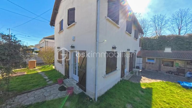 Maison - 170 m² - 7 pièces