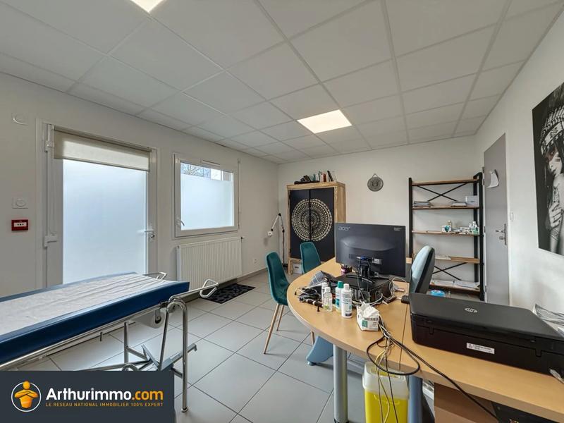 Bureau - 27 m² - 2 pièces