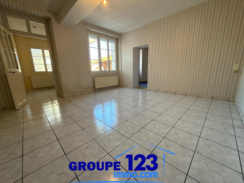 Maison - 175 m² - 8 pièces