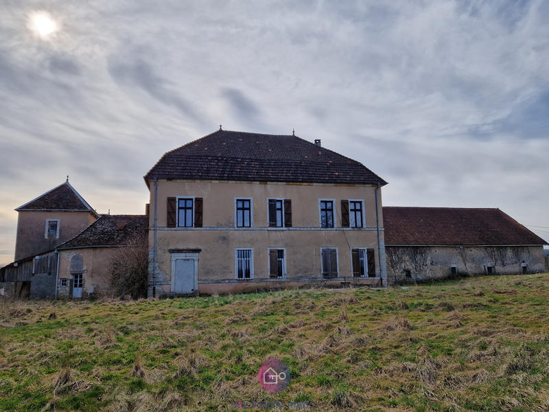 Château - 1 400 m² - 23 pièces