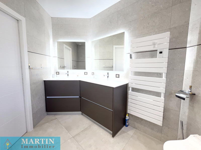 Maison - 137 m² - 4 pièces