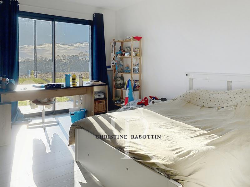 Maison - 277 m² - 5 pièces