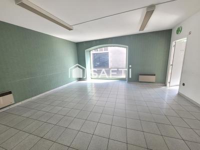Local commercial - 42 m² - 3 pièces