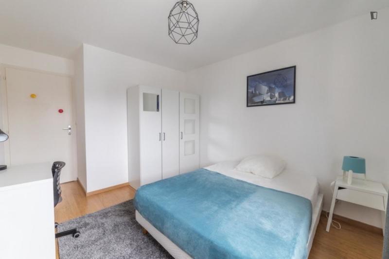 Chambre - 15 m² - 4 pièces