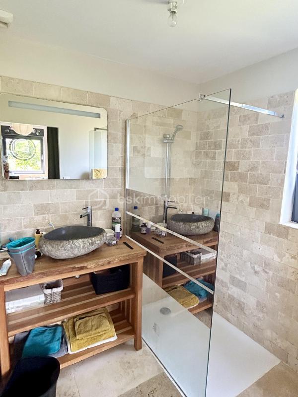 Maison - 122 m² - 7 pièces