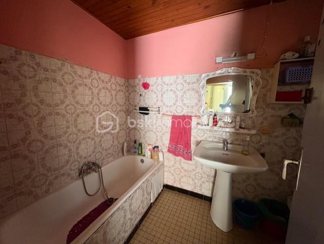 Maison de village - 75 m² - 3 pièces