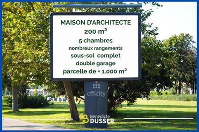 Maison - 200 m² - 7 pièces
