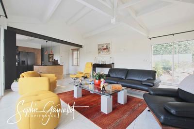 Villa - 168 m² - 6 pièces