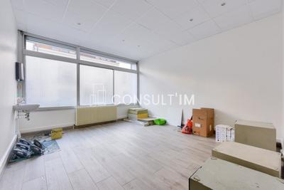 Bureau - 401 m²