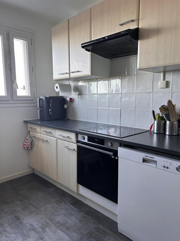 Appartement - 65 m² - 3 pièces