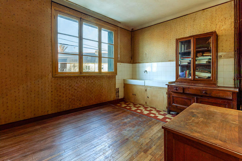 Maison - 170 m² - 8 pièces