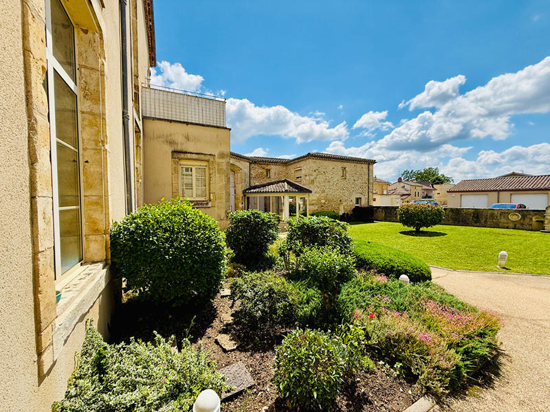 Appartement - 114 m² - 4 pièces