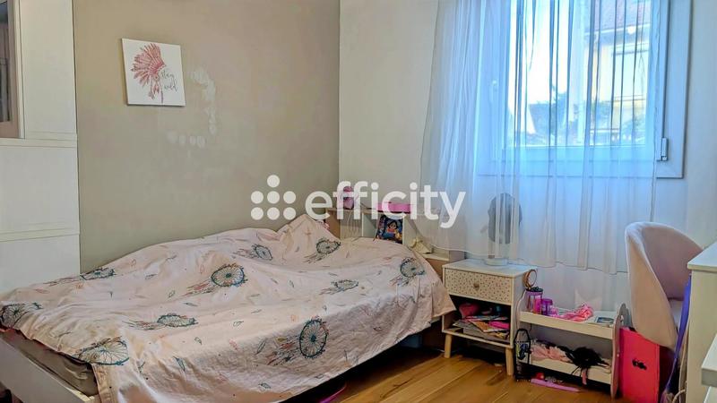 Appartement - 70 m² - 4 pièces