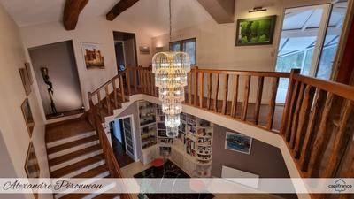 Maison d'architecte - 307 m² - 9 pièces