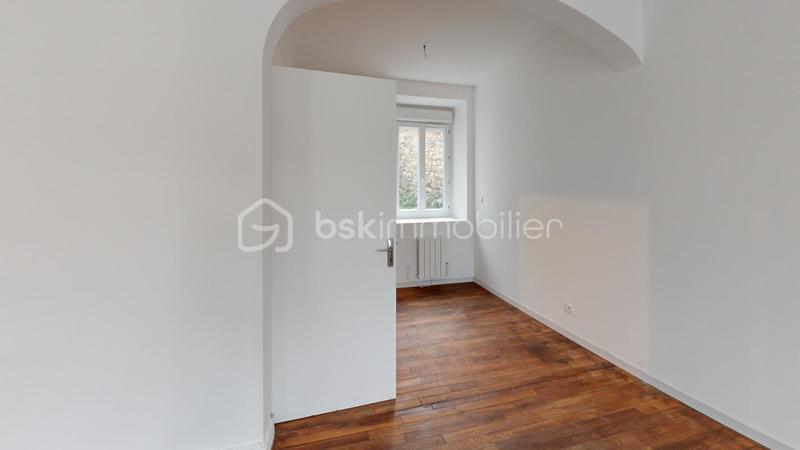 Maison - 123 m² - 5 pièces