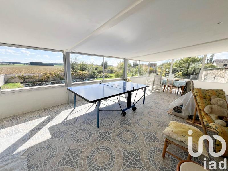 Maison - 258 m² - 9 pièces