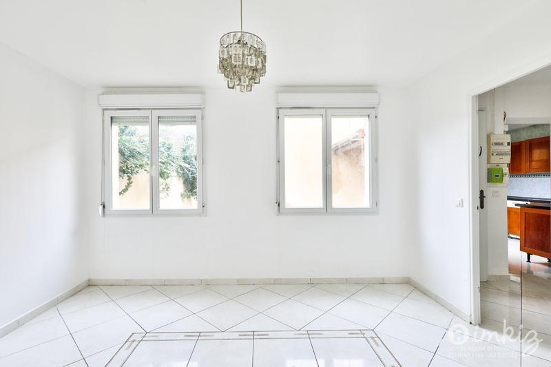 Maison - 139 m² - 8 pièces