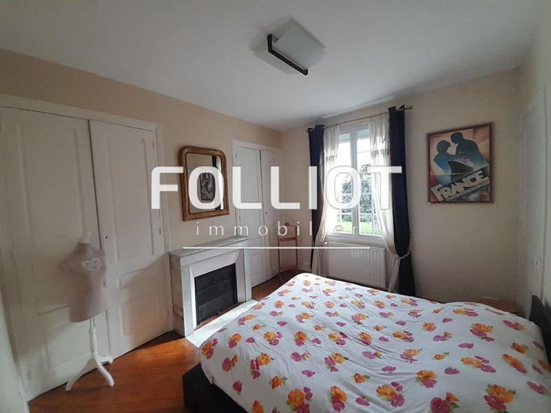 Propriété - 135 m² - 6 pièces