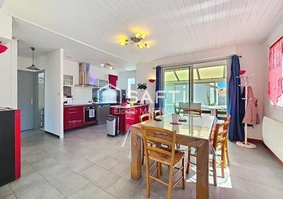 Maison - 111 m² - 7 pièces