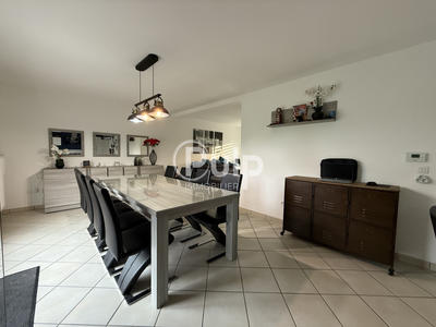 Maison - 106 m² - 5 pièces