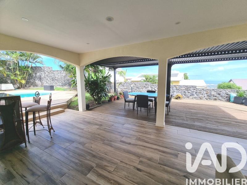 Maison - 125 m² - 5 pièces