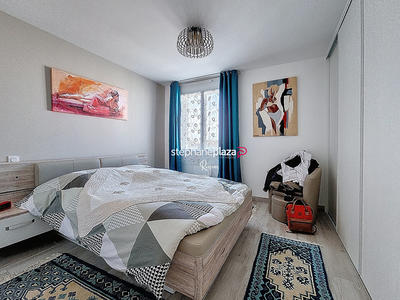 Appartement - 87 m² - 4 pièces