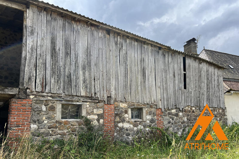 Ferme - 300 m² - 2 pièces