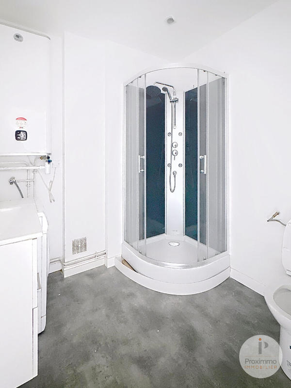 Immeuble - 6 pièces