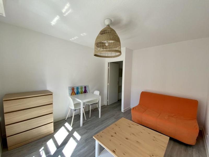 Studio - 18 m² - 1 pièce