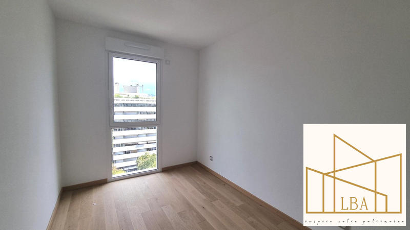 Appartement - 122 m² - 4 pièces