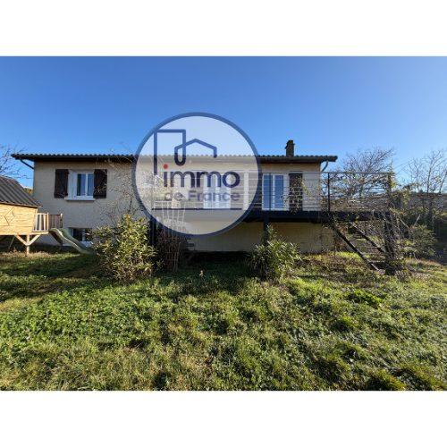 Maison - 111 m² - 4 pièces