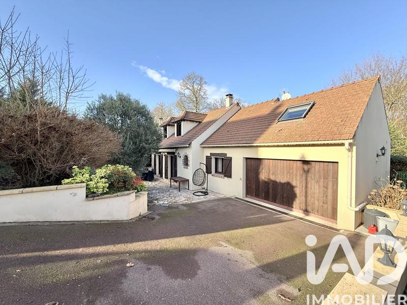 Maison - 182 m² - 7 pièces