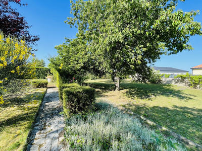 Maison - 91 m² - 4 pièces