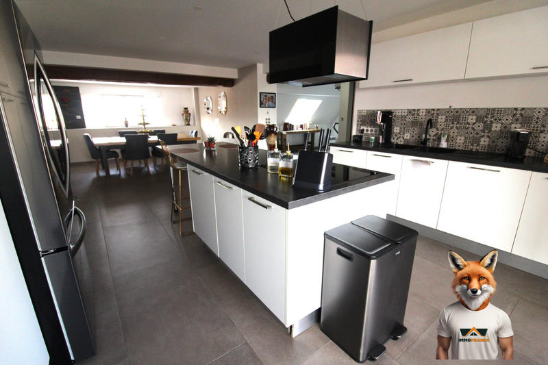 Duplex - 173 m² - 6 pièces