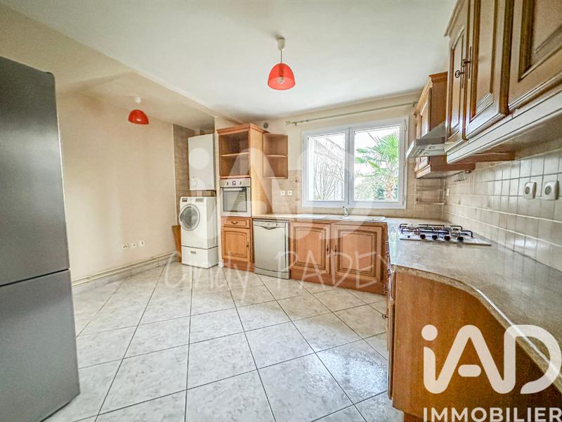 Maison - 105 m² - 4 pièces