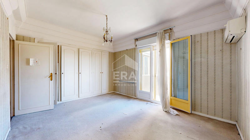 Appartement - 156 m² - 6 pièces