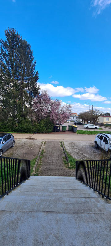 Appartement - 87 m² - 5 pièces