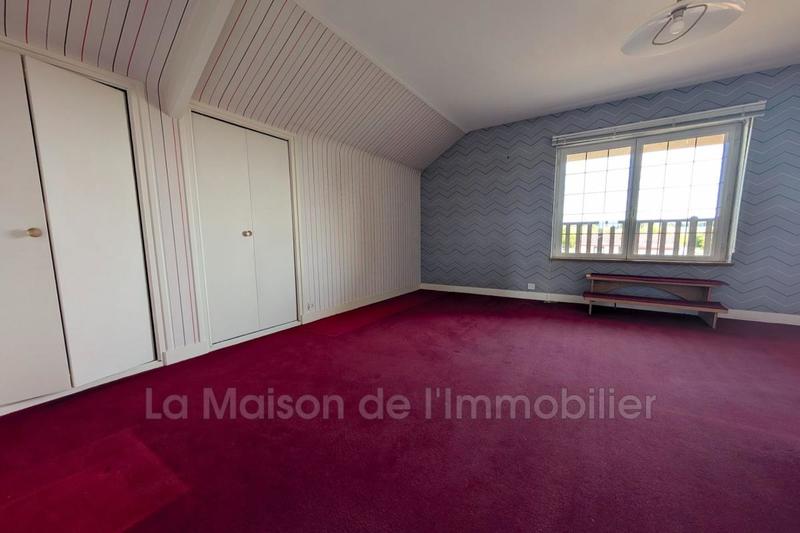 Pavillon - 167 m² - 8 pièces