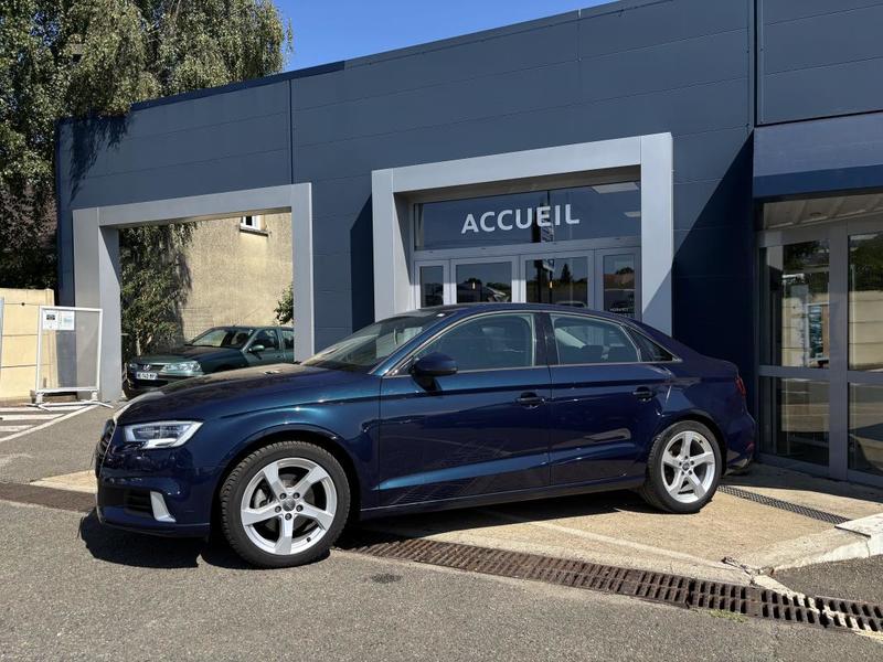 Audi A3 Berline 35 Tfsi 150cv Sport + Sieges Chauffants + Attelage