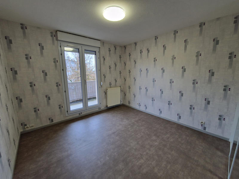 Appartement - 80 m² - 4 pièces