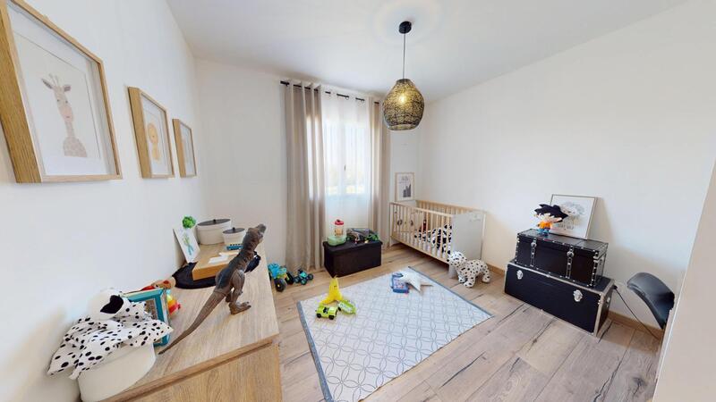 Maison - 97 m² - 4 pièces