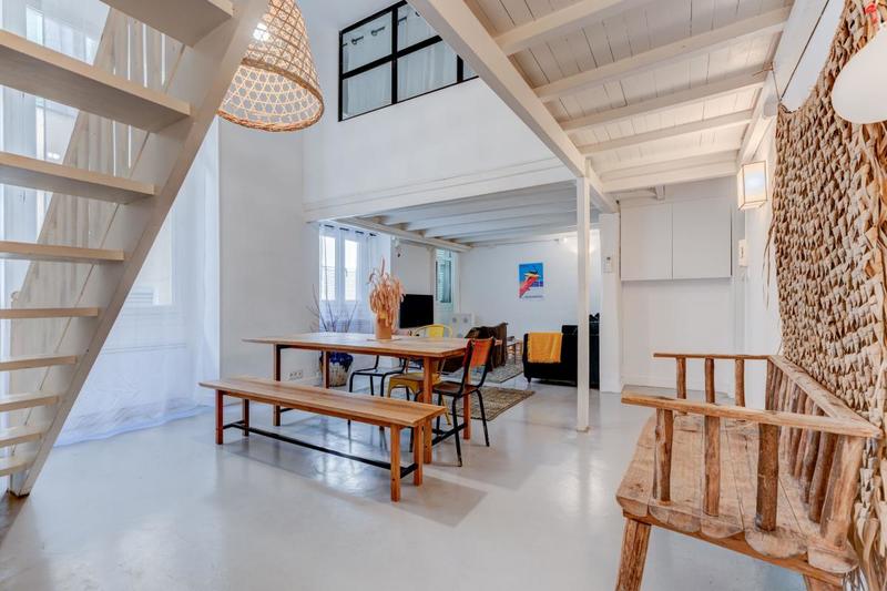 Appartement - 82 m² - 4 pièces